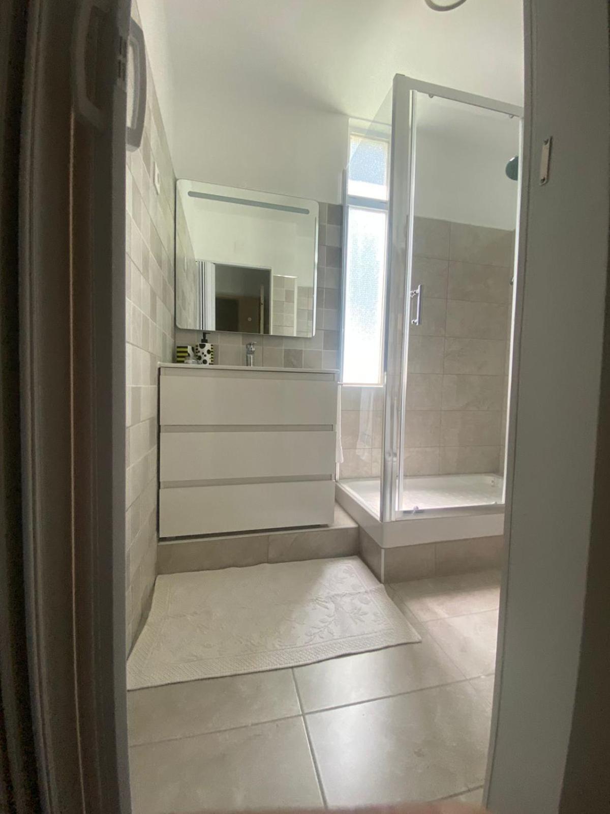 Bedroom Tranquility Loures